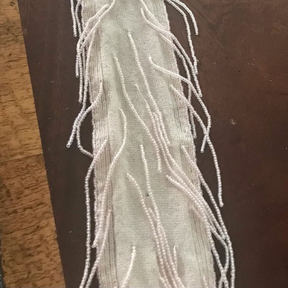 Cashmere scarf - Picture 3 of 10